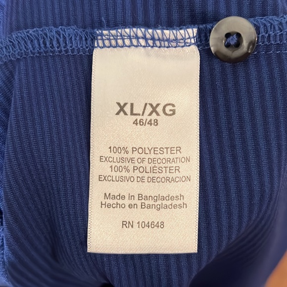 XL Blue Gators Polo shirt. Dri-Fit material. - Picture 5 of 5